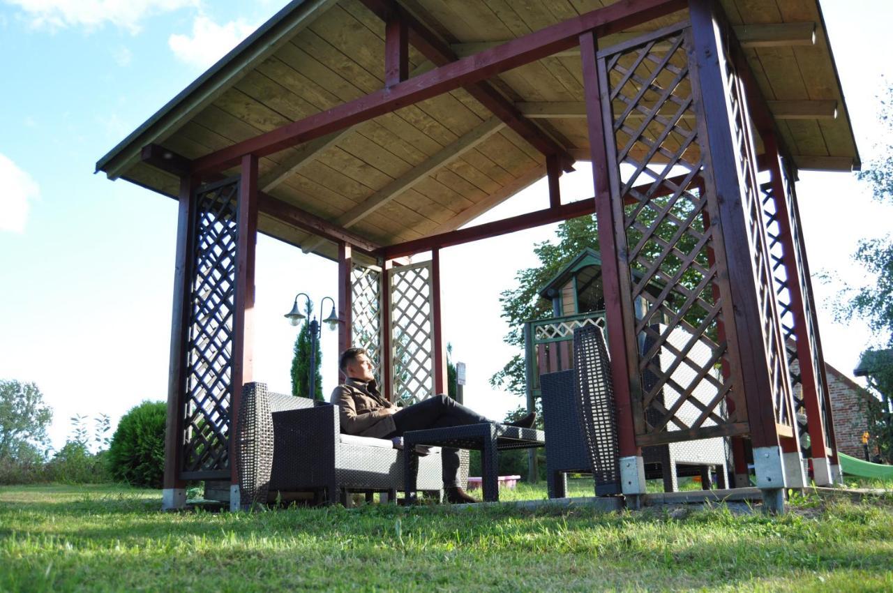 Mlyn Wodny Eko Hillar Villa Rybno  ภายนอก รูปภาพ